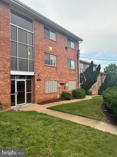 /international/us/7512-hawthorne-hyattsville-md-110100098651/