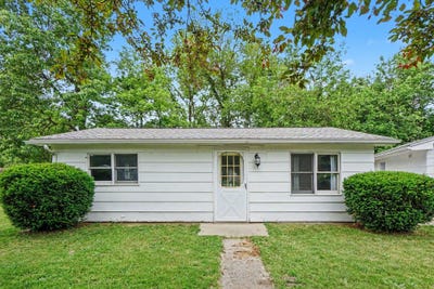 /international/us/430-11th-avenue-three-rivers-mi-110108490827/