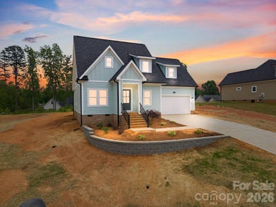 /international/us/220-autumn-blaze-road-china-grove-nc-110107845642/