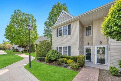 /international/us/1153-savoy-drive-melville-ny-110108174863/