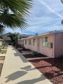 /international/us/528-cherry-long-beach-ca-110105836140/
