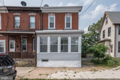 /international/us/424-hunter-street-gloucester-city-nj-110101455787/?lang=id