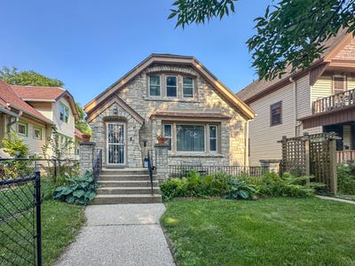 /international/us/2640-n-48th-st-milwaukee-wi-110106846774/