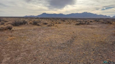 /international/us/00-quail-ln-paradise-lane-deming-nm-110100562525/?lang=en