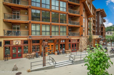/international/us/124-village-ln-sandpoint-id-110108852134/