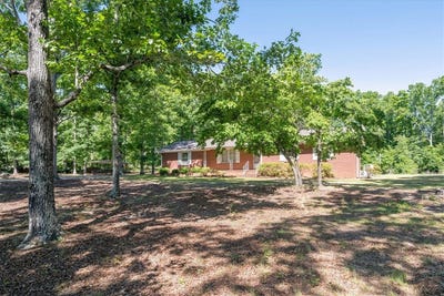 /international/us/304-shaw-road-honea-path-sc-110108093987/