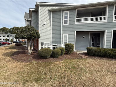 /international/us/107-breezewood-drive-greenville-nc-110105707007/