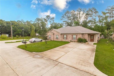 /international/us/40046-twin-creeks-drive-ponchatoula-la-110108384363/