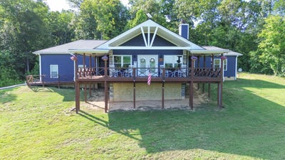 /international/us/151-county-road-788-etowah-tn-110108885081/