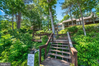 /international/us/54-villa-ridge-drive-hartfield-va-110101215612/?lang=zh-tw