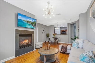 /international/us/4805-w-village-way-se-smyrna-ga-110108144057/