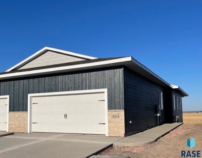/international/us/3513-s-heather-ave-sioux-falls-sd-110107433882/