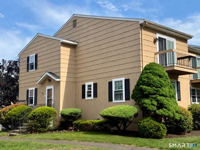 /international/us/11-deer-run-bethel-ct-110108365066/