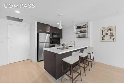 /international/us/350-clarkson-avenue-brooklyn-ny-110107717021/