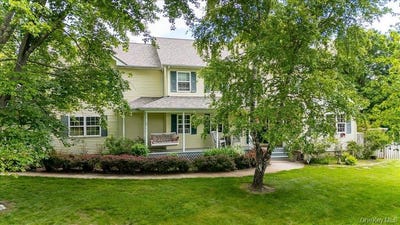 /international/us/124-rutsonville-road-wallkill-ny-110108636649/