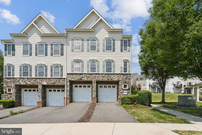 /international/us/2807-chinkapin-oak-lane-woodbridge-va-110108258035/