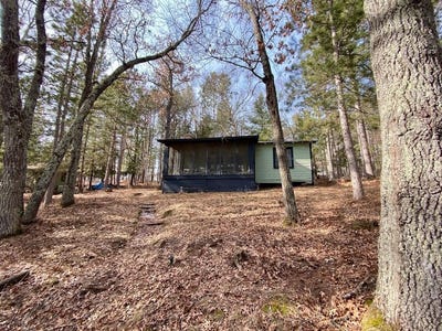 /international/us/15754-s-bond-leader-lake-road-gordon-wi-110106718936/