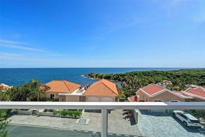 /international/us/1-shell-castle-club-humacao-pr-110103112299/