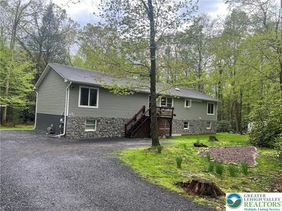 /international/us/199-lower-valley-drive-kunkletown-pa-110109487587/