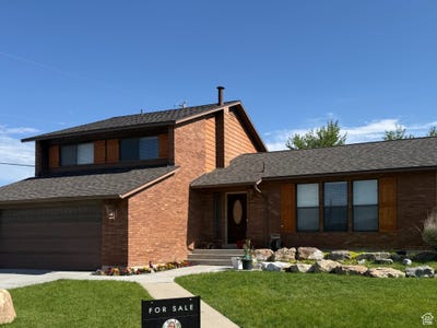 /international/us/120-e-deseret-circle-grantsville-ut-110098490693/