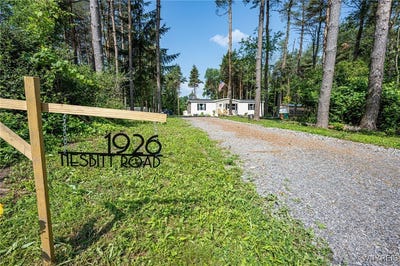 /international/us/1926-nesbitt-road-attica-ny-110100972135/?lang=en