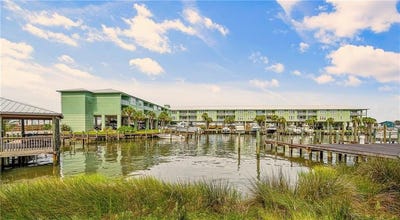 /international/us/2715-state-highway-180-gulf-shores-al-110105054264/