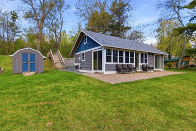 /international/us/2308-bundy-lane-ne-menomonie-wi-110107956515/
