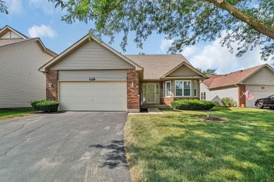 /international/us/13472-s-redberry-circle-plainfield-il-110101537197/