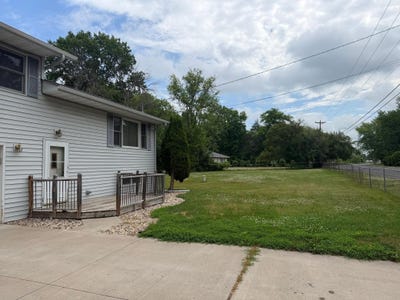 /international/us/12140-lake-lane-lindstrom-mn-110108740503/