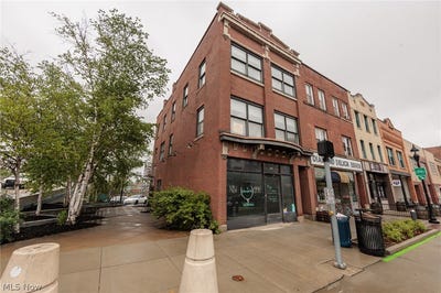 /international/us/380-s-main-street-akron-oh-110107688680/