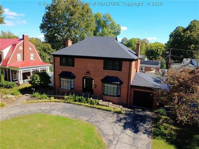 /international/us/1324-enslow-boulevard-huntington-wv-110120157318/