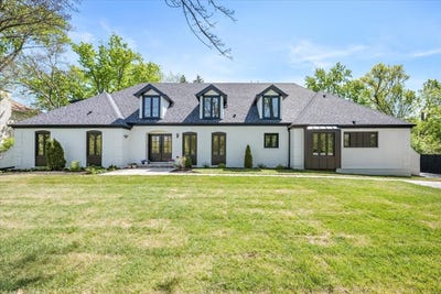 /international/us/1975-sunset-ridge-road-northfield-il-110109005961/