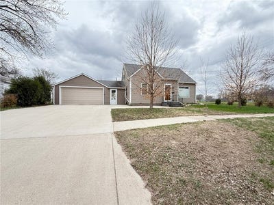 /international/us/228-s-haven-street-appleton-mn-110102078714/