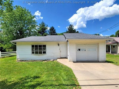 /international/us/104-elk-drive-elkview-wv-110109110971/