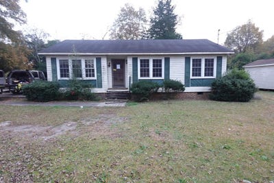 /international/us/429-lincoln-avenue-hartsville-sc-110103407566/