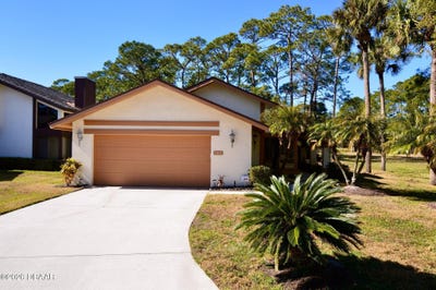 /international/us/104-spyglass-circle-daytona-beach-fl-110105272455/