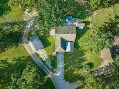 /international/us/137-sunrise-court-mountain-home-ar-110101232602/