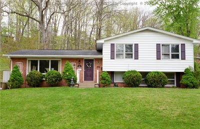 /international/us/1214-village-drive-south-charleston-wv-110107285335/