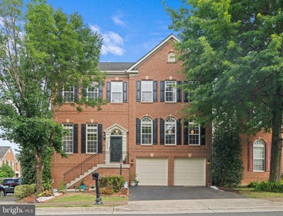 /international/us/9958-e-hill-drive-lorton-va-110100684339/