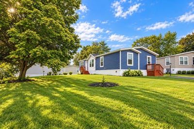 /international/us/6995-shamley-avenue-ne-belmont-mi-110110380072/