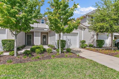 /international/us/13942-molina-drive-jacksonville-fl-110098543019/