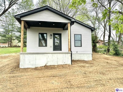 /international/us/504-cook-street-greensburg-ky-110098087283/