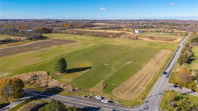/international/us/1495-w-bloomfield-road-honeoye-falls-ny-110106341753/
