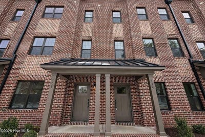 /international/us/104-lexington-lane-southern-pines-nc-110107806880/