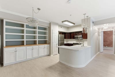 /international/us/700-daniel-ellis-drive-charleston-sc-110107713433/
