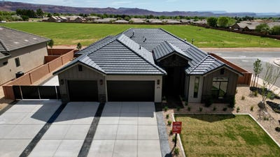 /international/us/473-s-legacy-trail-ivins-ut-110098826570/