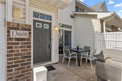 /international/us/13608-carmody-drive-eden-prairie-mn-110106757269/
