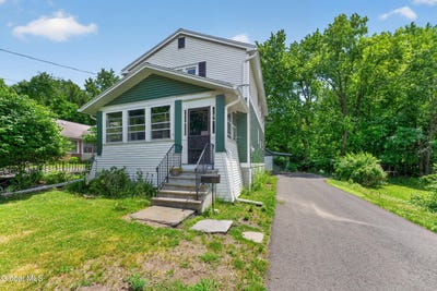 /international/us/30-griswold-avenue-troy-ny-110108859096/