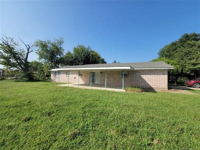 /international/us/106664-s-4144-road-council-hill-ok-110108395485/