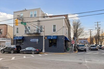 /international/us/201-16th-st-union-city-nj-110108208757/